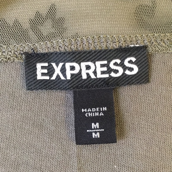 Ladies Sz M Express s/s Olive color t-shirt EUC - Picture 4 of 4